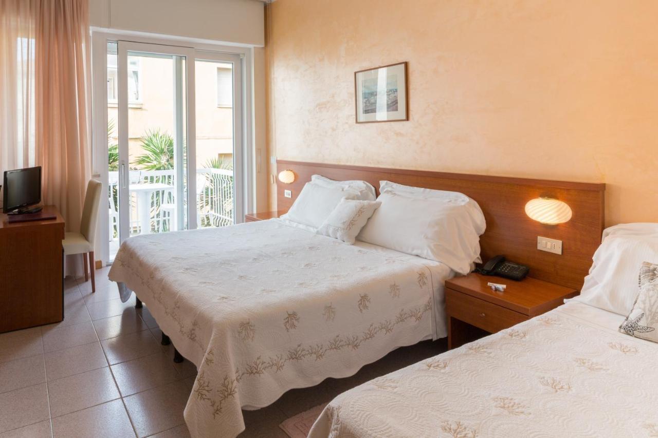 Corallo Wellness Hotel دْيانو مارينا المظهر الخارجي الصورة